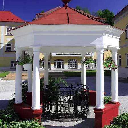 Libverda - Panorama 酒店 3*