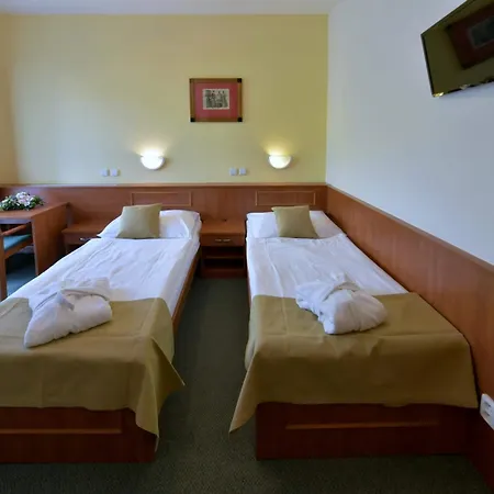 Libverda - Panorama 酒店 3*